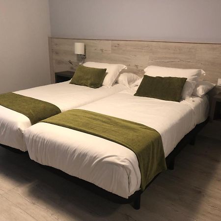Hotel Restaurante El Montico Tordesillas Kültér fotó