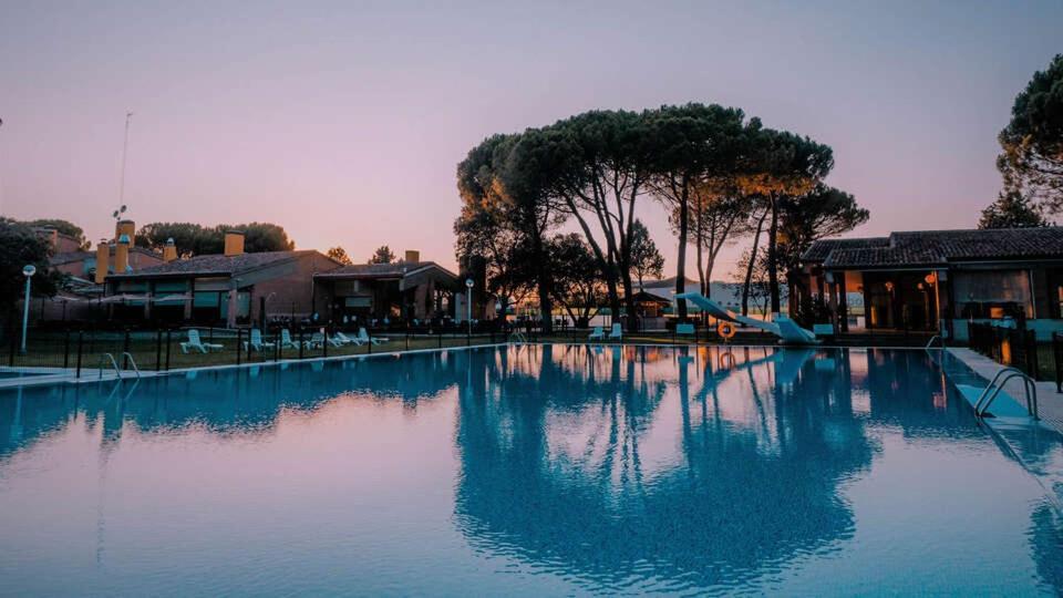Hotel Restaurante El Montico Tordesillas Kültér fotó